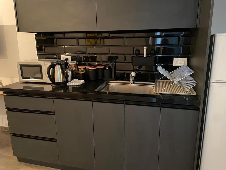 Lovely Flat In Tel Aviv 32 Apartment ภายนอก รูปภาพ