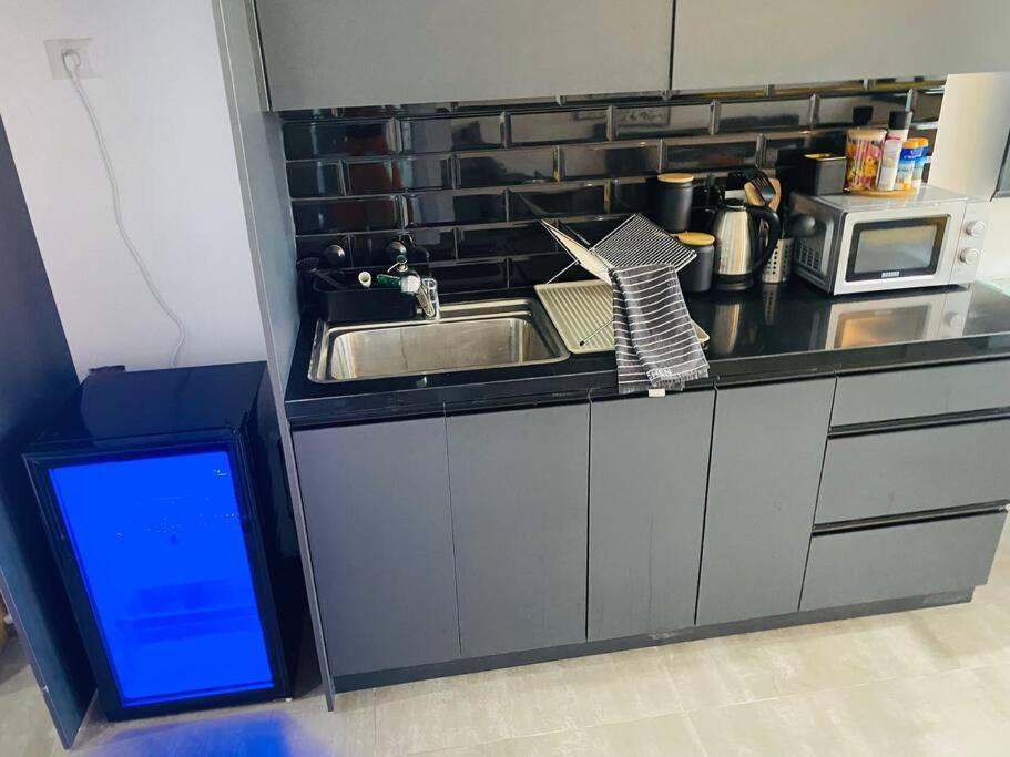 Lovely Flat In Tel Aviv 32 Apartment ภายนอก รูปภาพ